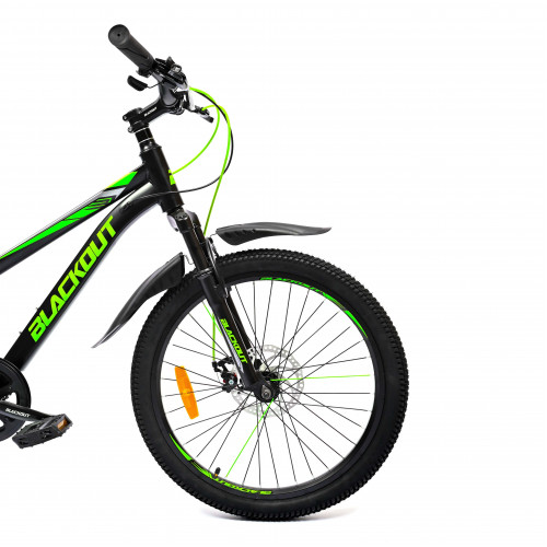 Горный велосипед 22" BLACKOUT,  скоростной, дисковые  тормоза, 22", SHIMANO, 2023, чёрно-зелёный 